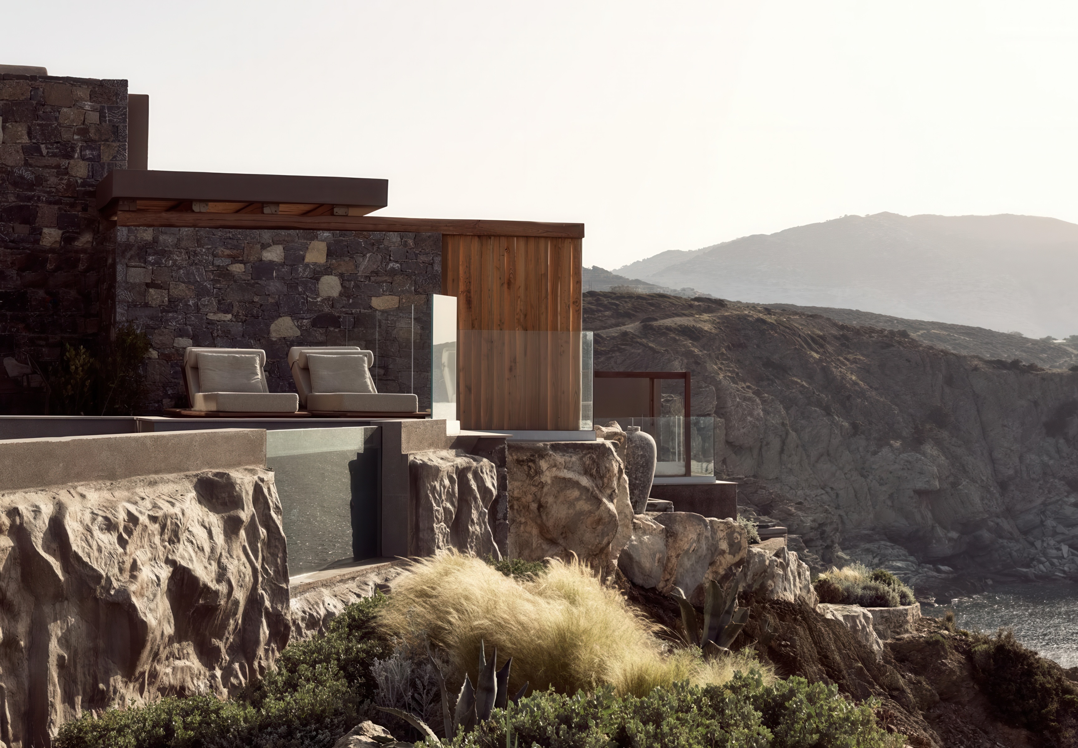 Suite Exterior, image courtesy of Omicron Hotels