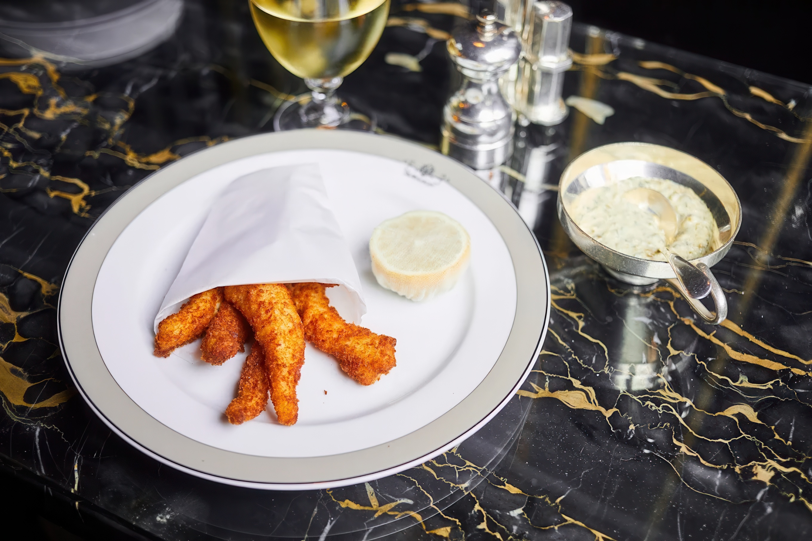 The Wolseley London Dining, image courtesy of The Wolseley London
