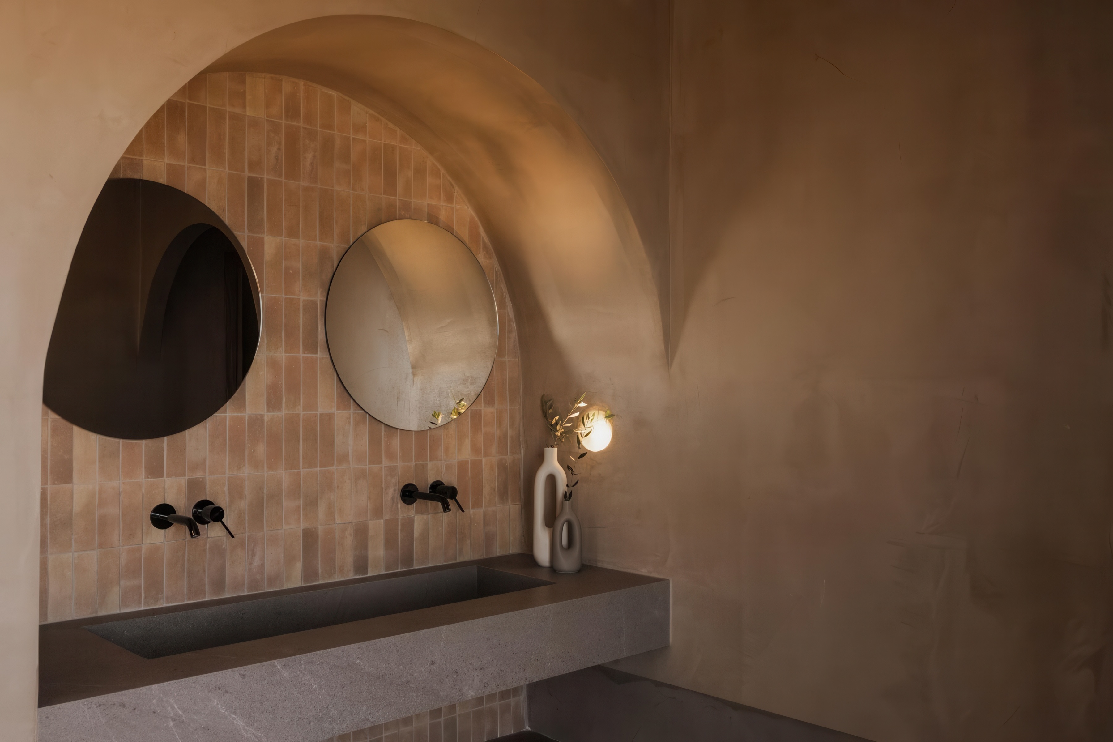 Dione Bathroom, image courtesy of Omicron Hotels