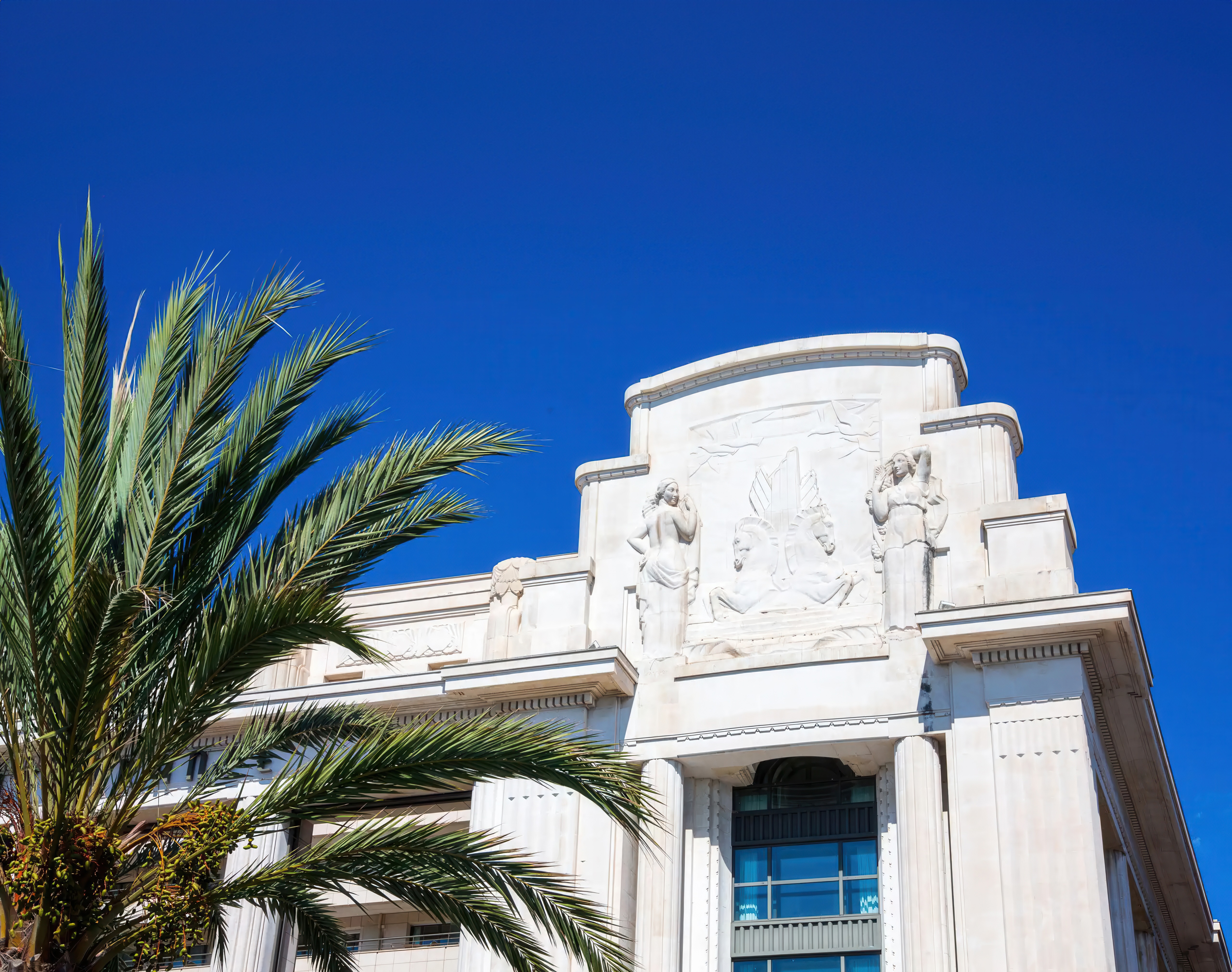 Exterior Façade, courtesy of Hôtel Palais de la Méditerranée