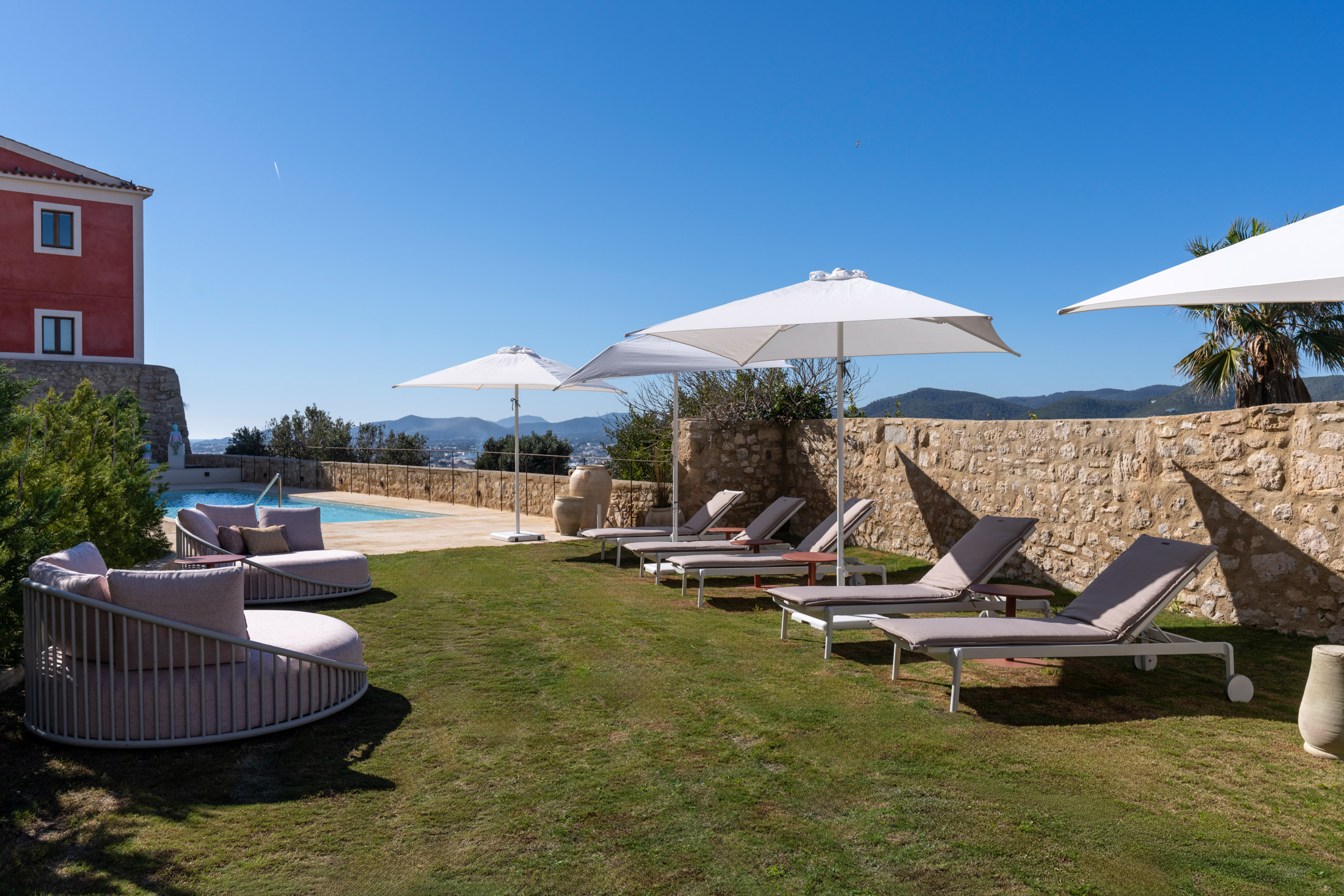 Exterior Pool, courtesy of Parador de Ibiza