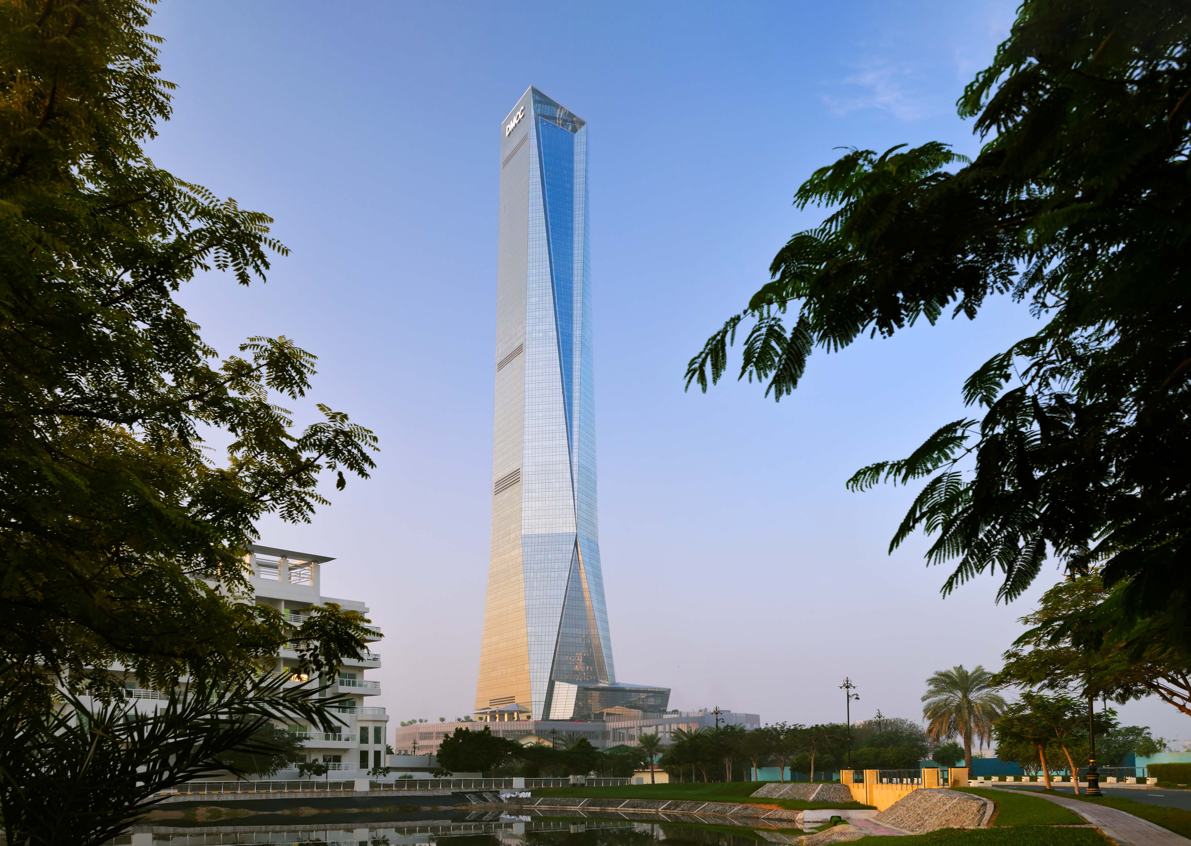 Uptown Tower — Mixed-Use in Uptown Dubai
