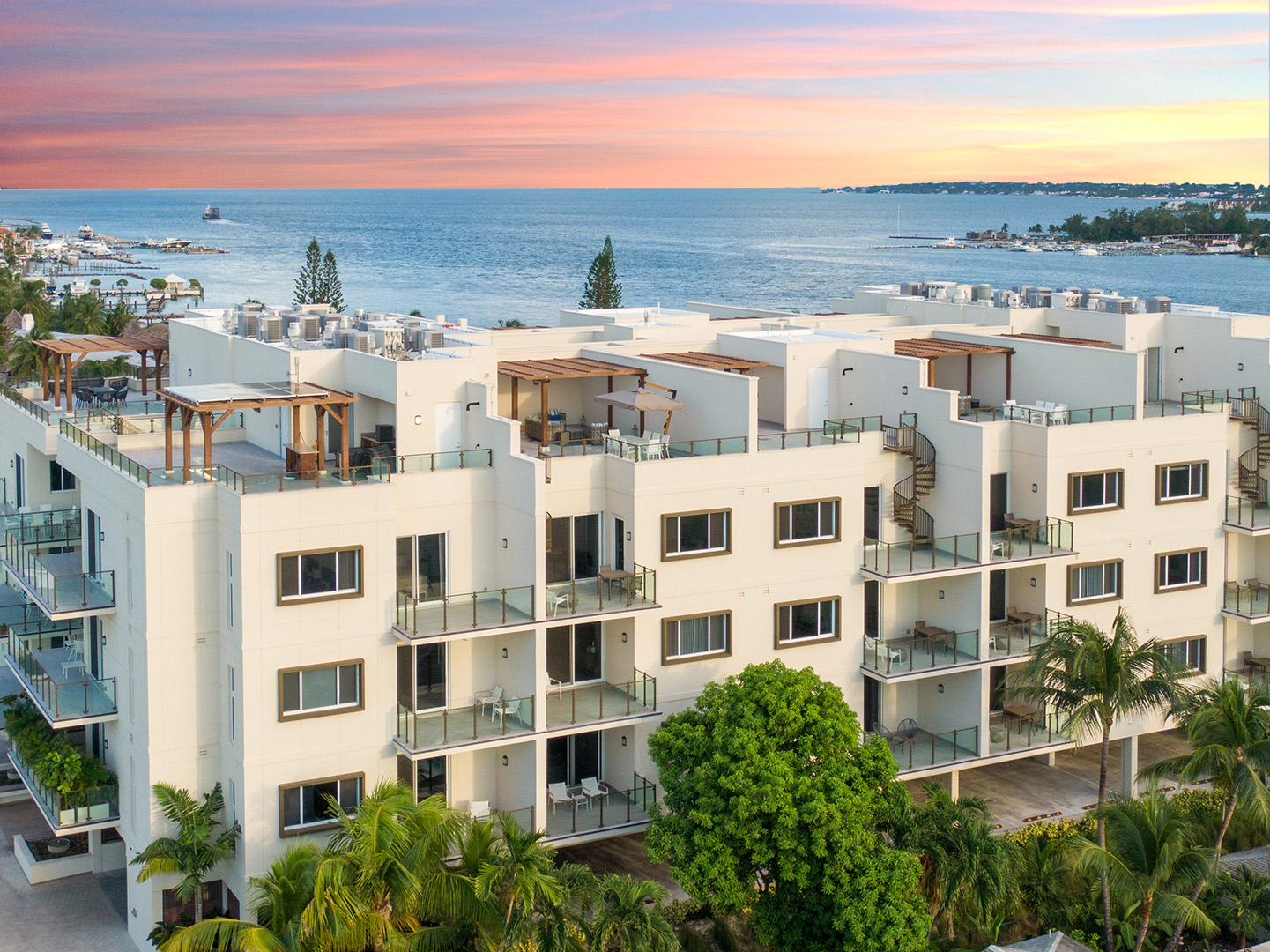 Thirty Six — Residences in Paradise Island